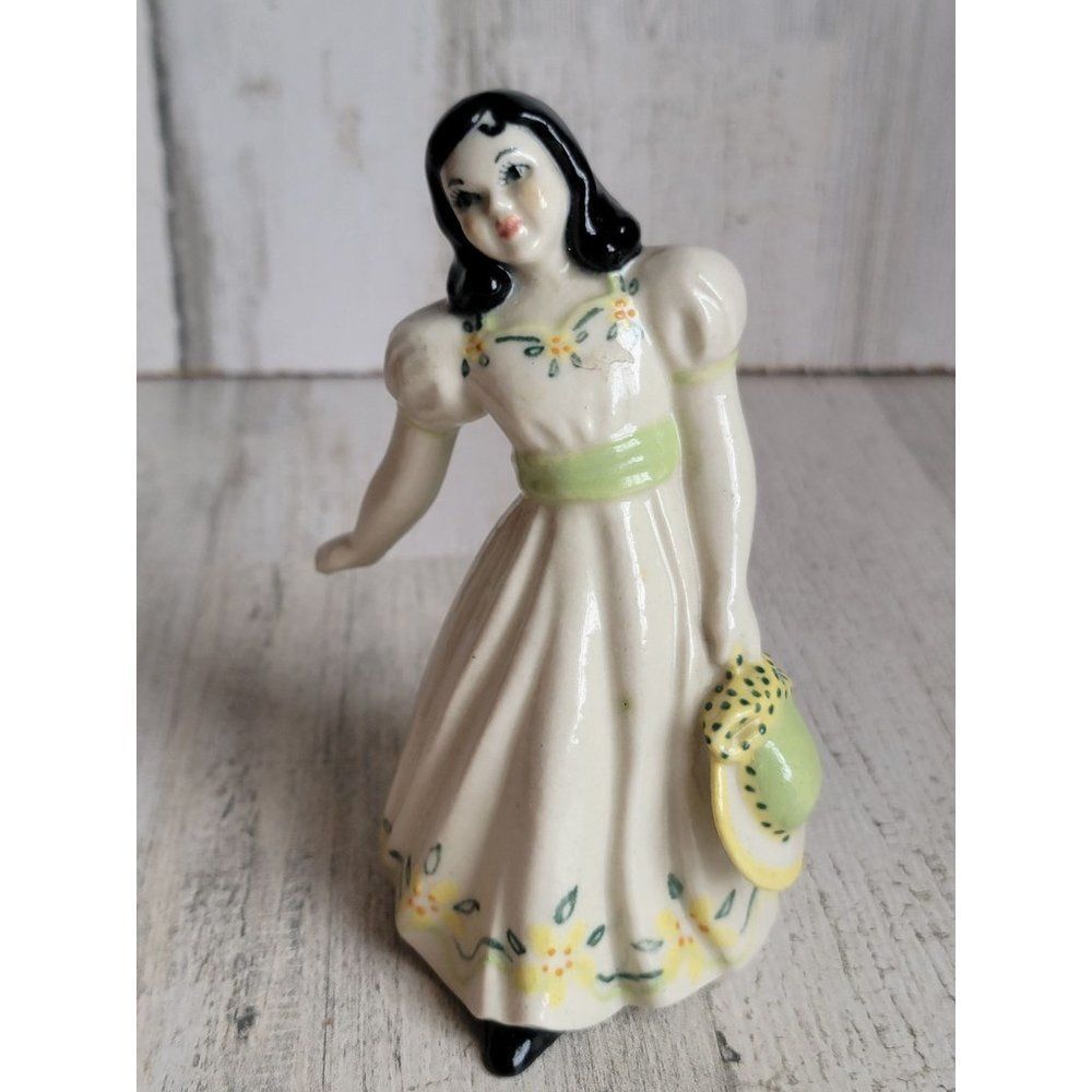 Art Studio girl green dress Pottery figure‎ decor